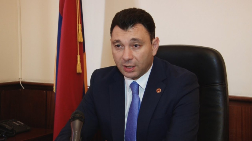 Զարմանալու փոխարեն համախմբվել է պետք․ Էդուարդ Շարմազանով