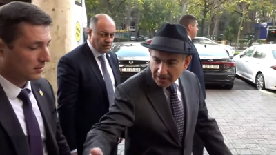 Փաշինյանը Ալիևին գերադասեց այլ ֆորմատով պատասխանել