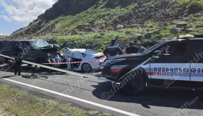 1 զոհ, 3 վիրավոր․ խոշոր ավտովթար է եղել Գեղարքունիքում․ բախվել են ՊՆ «UAZ Patriot»-ն ու «Kia»-ն