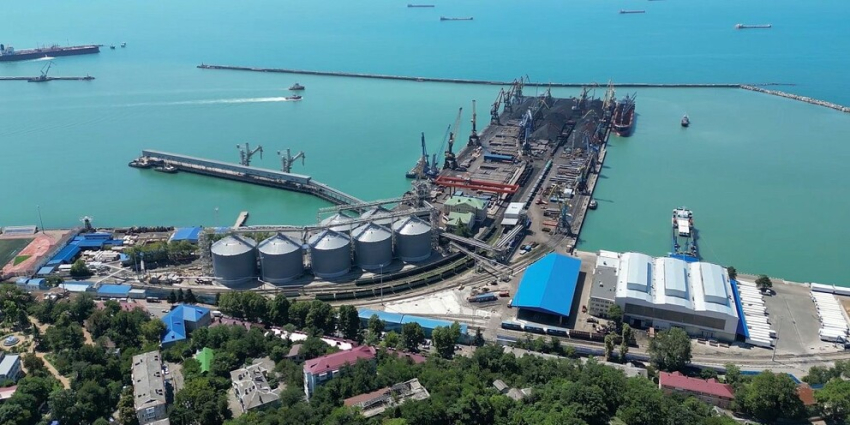 Տուապսեում անօդաչուն վնասել է նավթային լցանավը. Սոչիում հրթիռային վտանգ է հայտարարվել