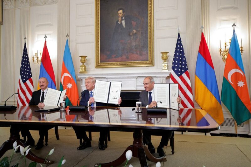 Հայաստան-Ադրբեջան տրանսպորտային միջանցքը կարող է դառնալ Չինաստան-Եվրոպա առևտրային ուղու մի մասը, եթե ԱՄՆ-ը չսահմանափակի. Bloomberg