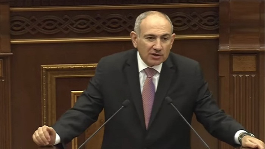 Այդ հարցնողը կամ ավանակ է, կամ գործակալ․ Փաշինյանը հերթական գրառումն է կատարել