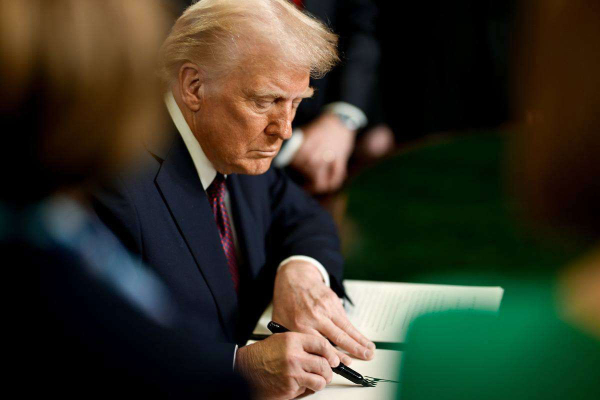 Թրամփը փոխել է կանադական մետաղի մաքսատուրքերը կրկնապատկելու վերաբերյալ մտադրությունը