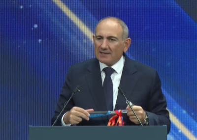 «Պողպատե մանդատը» գործում է թե՛ միլիարդատերերի, թե՛ արքեպիսկոպոսների դեպքում. Փաշինյան