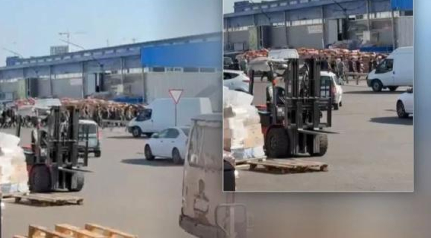 Մոսկվայի շուկայում ՕՄՕՆ-ը մեծաթիվ ադրբեջանցիների է ձերբակալել