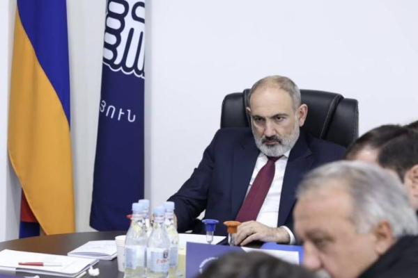 «Հրապարակ». Նիկոլ Փաշինյանը տագնապած է