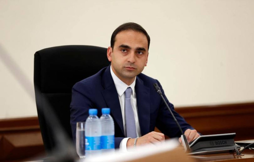 Երևանի քաղաքապետարանում Հակակոռուպցիոն կոմիտեն ապացուցողական գործողություններ է իրականացնում