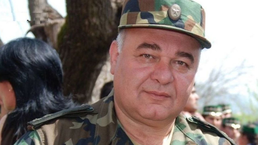 Քայլ ձիով` ՀՀԿ-ի կողմից. գեներալ Ղարամյան
