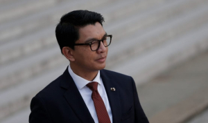 Մադագասկարի նախագահը լքել է երկիրը՝ անվտանգության նկատառումներով