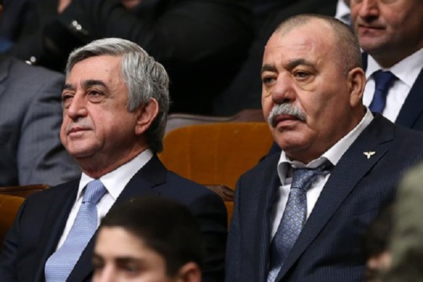 Չեմ ասի, որ Մանվել Գրիգորյանն իդեալական էր, բայց որևէ մեկը չէր կարող ինձ համոզել, որ նա «տուշոնկա ուտող է», այն էլ՝ զինվորի. Սերժ Սարգսյան