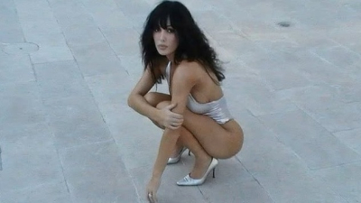 Բիանկա Սենսորին թողարկում է իր սեփական նորաձևության ապրանքանիշը վիճահարույց «մերկ» հագուստներով «ելույթներից» հետո