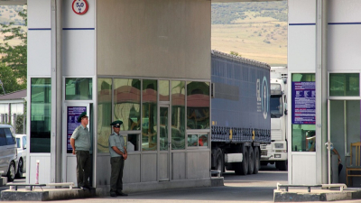 10 օր է՝ բեռնատարները՝ 190 ցլիկով բեռնված, կանգնած են Գոգավանի անցակետում. թույլ չեն տալիս մտնել Հայաստան
