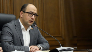 Վարչապետին անվստահություն հայտնելու թղթի տակ կա այս պահին միայն 6 ստորագրություն. Հայկ Մամիջանյան