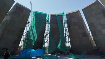 Թե՛ Ծիծեռնակաբերդի հուշահամալիրը, թե՛ թանգարանն ամբողջությամբ նույն տեսքով վերականգնվելու են. ԿԳՄՍ նախարար