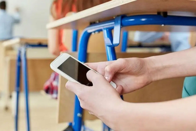 Երևանի 143 դպրոցում արդեն սահմանափակվել է խելացի սարքերի օգտագործումը