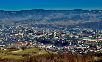 Ադրբեջանցի գործարարին ու սիրեցյալին օկուպացված Ստեփանակերտում հանգստանալիս ձերբակալել են