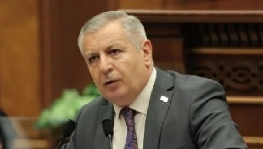 ՊՆ–ն տեղափոխել Սյունիք, ՏԿԵՆ–ը՝ Կոտայք, Ֆիննախը՝ Արագածոտն, ԿԳՄՍՆ–ն՝ Շիրակ. Երևանը բեռնաթափելու Բագրատյանի տեսլականը