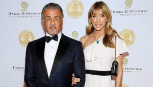 Սիլվեստր Ստալոնեի կինը համարձակվել է խոսել «հայտնիների տրանսգենդեր երեխաների» մասին