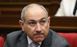 Ես ամուսնացած չեմ.  մեր հոգևոր վերնախավի կեսը նույն վիճակում է. Նիկոլ Փաշինյան