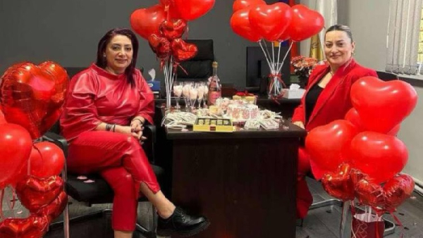 Սրտիկներ, մոմեր, փուչիկներ. ՔՊ-ականի արկածները թաղապետարանում. «Հրապարակ»