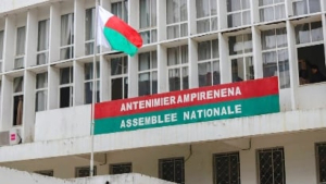 Մադագասկարի խորհրդարանը քվեարկել է նախագահի պաշտոնանկության օգտին