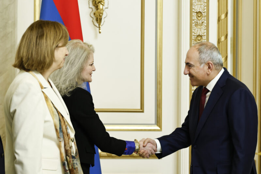 Փաշինյանն ու ԱՄՆ պաշտոնյան քննարկել են Թրամփի հետ ձեռք բերված պայմանավորվածությունների իրականացումը