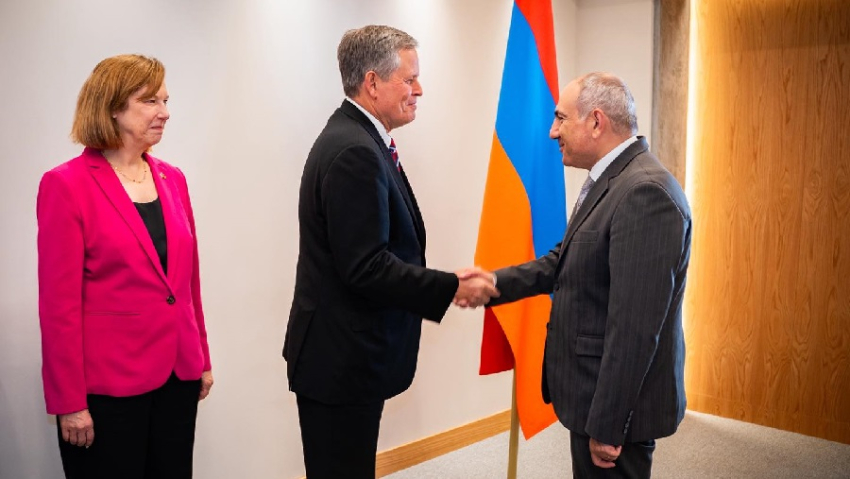 Հայաստանն ու Ադրբեջանը պետք է ստորագրեն խաղաղության համաձայնագիր. Դեյնզ