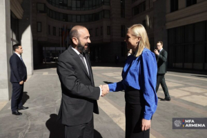 ԱԳՆ-ում կայացել է Արարատ Միրզոյանի և ԵԱՀԿ գործող նախագահ Էլինա Վալտոնենի առանձնազրույցը