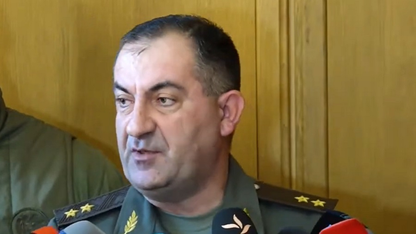 Ձեր որդուն բանակից փողով կազատե՞ք. հարց գլխավոր շտաբի պետին. Armlur.am