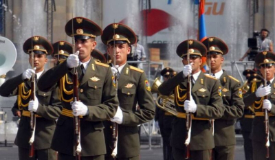 Սեպտեմբերի 21-ին ՊՆ-ն ԶՈՒ զինվորական նվագախմբերի տոնական քայլերթ կանցկացնի