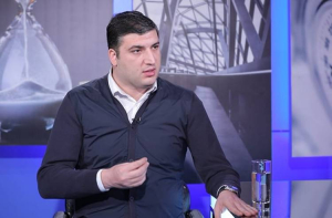 Ի՞նչ է իրականում տեղի ունենում