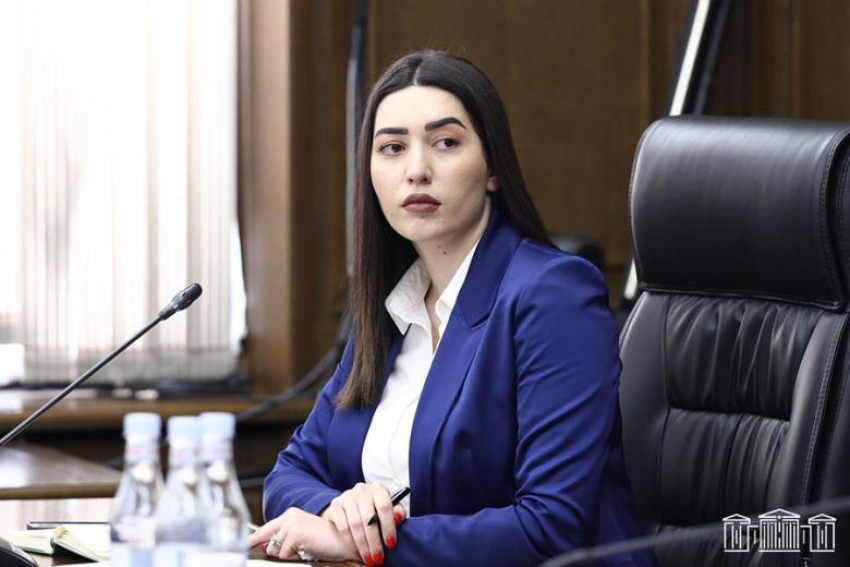 Արփինե Սարգսյանին փոխարինող են փնտրում. ո՞վ է թեկնածուն․ «Հրապարակ»