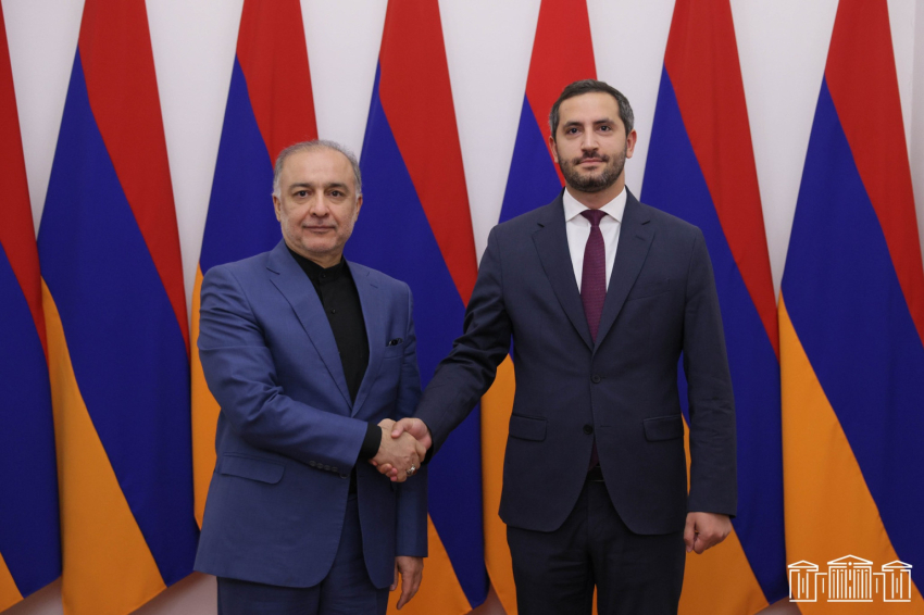 Ռուբեն Ռուբինյանն ու ՀՀ-ում Իրանի դեսպանը քննարկել են տարածաշրջանային զարգացումներին վերաբերող հարցեր
