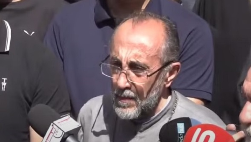 Քաղաքացիները թույլ չտվեցին Միքայել Սրբազանին ներկայանալ քննչական կոմիտե. նա վերադարձավ Վեհարան
