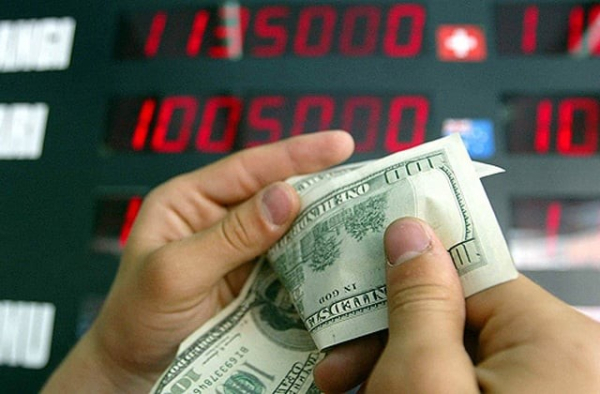 Դոլարի փոխարժեքը նվազել է. եվրոն ու ռուբլին թանկացել են