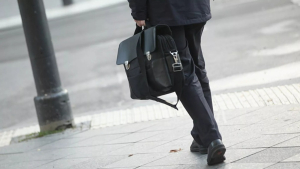 Պետական ծառայության պաշտոն կթույլատրվի զբաղեցնել նաև 65–ը լրանալուց հետո. նոր նախագիծ