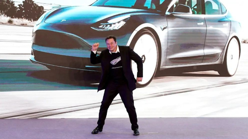 Tesla-ն Իլոն Մասկին գրեթե 30 միլիարդ դոլարի պարգևավճար է տվել