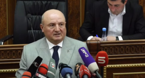 «Հրապարակ». Գյումրիում իշխանությունը խլելու օպերացիաներ են սկսել