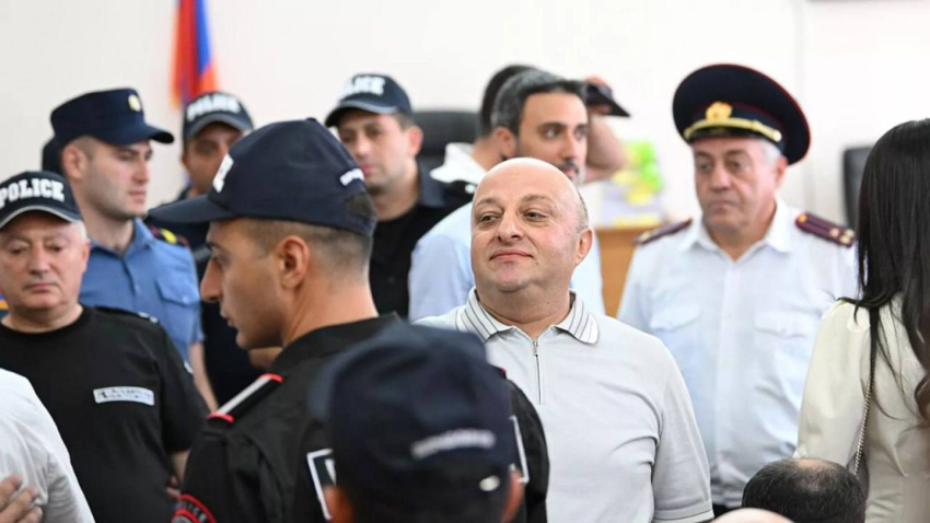 Արթուր Սարգսյանի խափանման միջոց կալանքը փոխվեց տնային կալանքով և 20 մլն դրամ գրավով․ փաստաբան