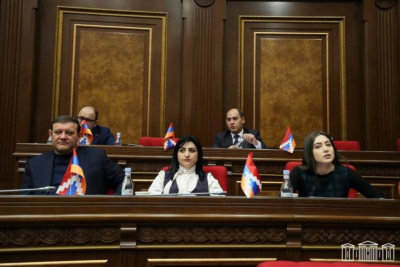 ԱԺ «Պատիվ ունեմ» խմբակցության անդամները հանդիպել են «Միասին» շարժման ներկայացուցիչների հետ