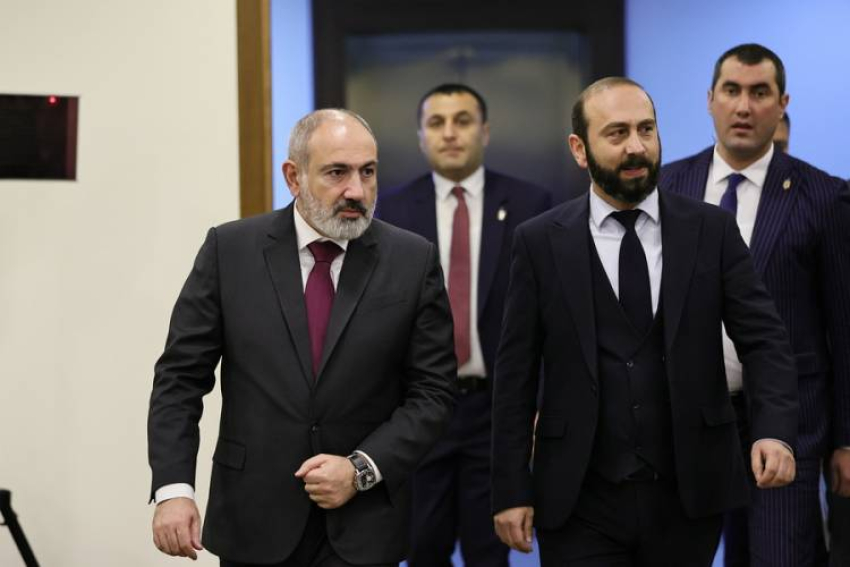 Արարատ Միրզոյանը Փաշինյանի հետ կմեկնի Վաշինգտոն
