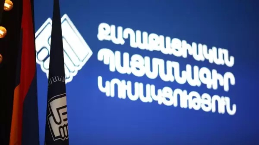 ՔՊ անդամը ոստիկաններին հայտնել է, որ փողոցում քայլելիս իրեն հրել և վայր են գցել և հնարավոր է՝ նաև ապտակած լինեն
